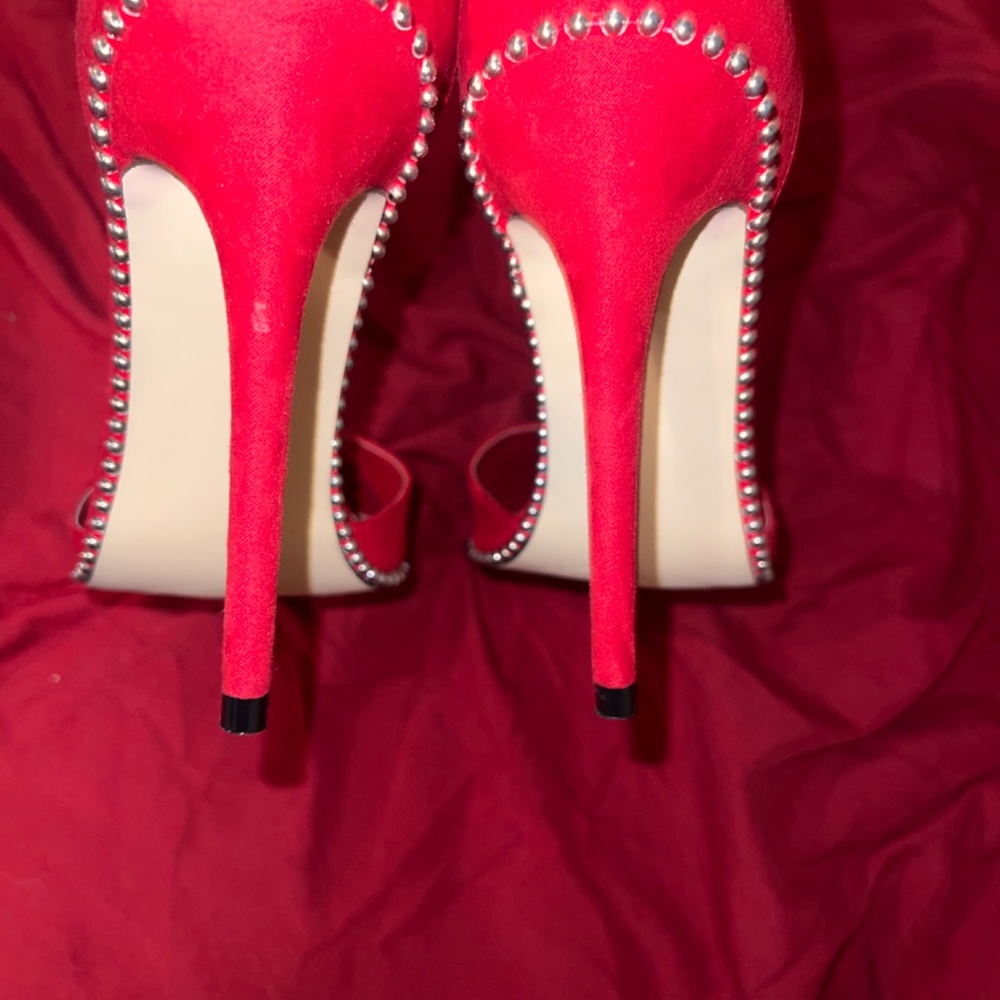 Shoes - Picture 3 of 3